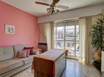 Departamento · 89m² · 4 Ambientes · Venta Departamento 4 Ambientes Balcon Patio Villa General Mitre Apto Credito! Permuta