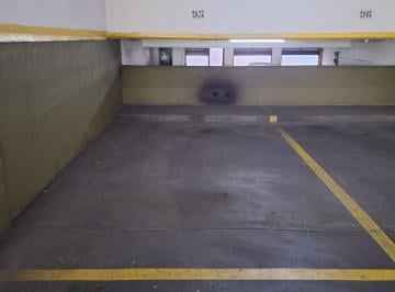Garage · 12m² · Cochera en Venta Fija y Cubierta en Recoleta