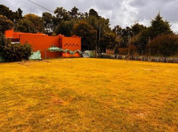 Casa · 50m² · 2 Ambientes · 3 Cocheras · Venta Casa 2 Ambientes Barrio Parque Sakura