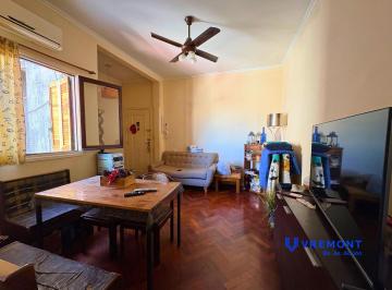 Departamento · 33m² · 2 Ambientes · Sarandi Al 0 | Congreso | Departamento 2 Amb. con Balcón Al Frente, Luminoso | Venta