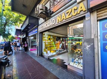 Local comercial · 190m² · Excelente Local en 2 Plantas - m² - Posibilidad de Cochera