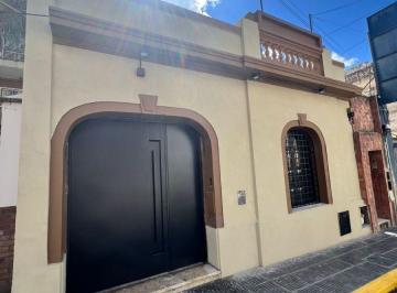Local comercial de 6 ambientes, Córdoba · Alquiler Centro Deposito Oficina Local