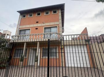 Casa · 280m² · 6 Ambientes · 2 Cocheras · Casa en Venta en General Pacheco, Tigre, G. B. a. Zona Norte