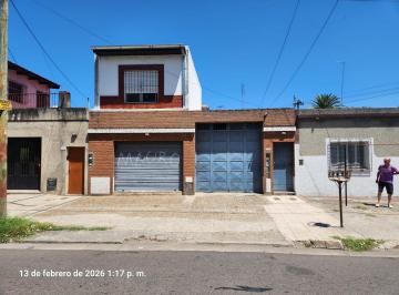 PH · 85m² · 3 Ambientes · 1 Cochera · PH Tipo Casa Al Frente con Garage Patio Quincho Terraza