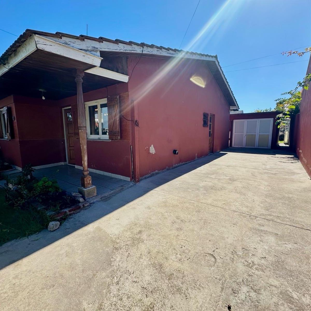 Casa en lote propio, 3 amb y 4 amb, Colinas de Peralta Ramos