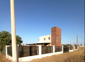 Casa · 183m² · 6 Ambientes · 1 Cochera · Vendo Casa en Colonia Tirolesa Excelente Ubicación