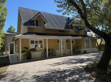 Casa de 6 ambientes, La Plata · Casa en Venta en Haras del Sur 1