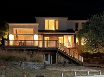 Casa · 300m² · 5 Ambientes · 1 Cochera · Casa en Venta Costa Esmeralda Maritimo