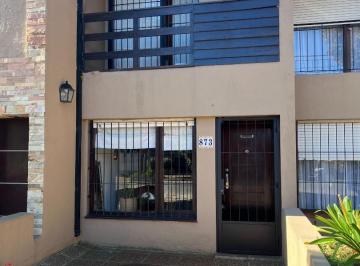 PH · 85m² · 4 Ambientes · Impecable PH en Los Troncos - 3 Amb C/dep - Patio C/parrilla