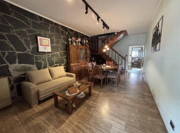 GAB-GAB-43_2 · Venta de Casa 5 Ambientes Apto Credito, Caseros