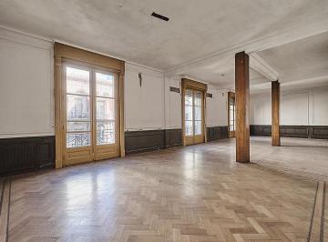 Departamento · 351m² · 7 Ambientes · Venta Departamento 7 Ambientes Piso Antiguo Estilo Francés Gran Patio Apto Profesional San Nicolás