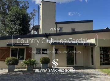 Casa · 703m² · 5 Ambientes · 2 Cocheras · Venta Casa 4 Ambientes Fondo Golf en Los Cardales Country Club