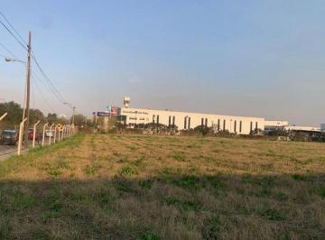 Terreno · 10507m² · Unico Frente de 100 Ml Sobre Autopista Para Crear Actividad Logistica, Comercial con Gran Imagen