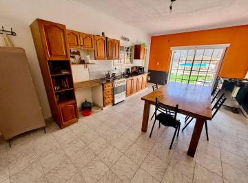 Casa de 5 ambientes, Bahía Blanca · Casa 4d 2b Pileta Gge