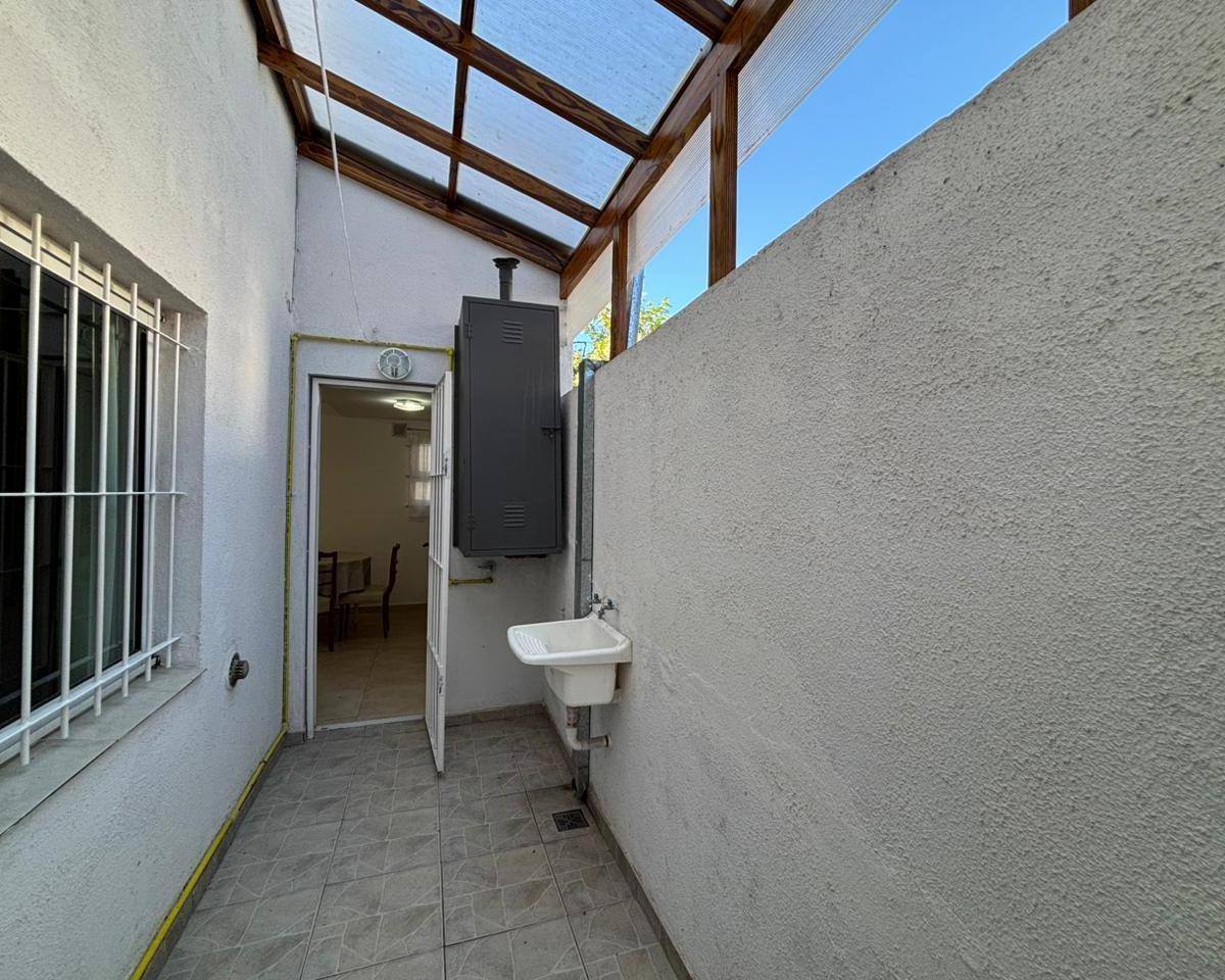 Ph 2 Ambientes con Patio y Lavadero – Berutti y Dorrego