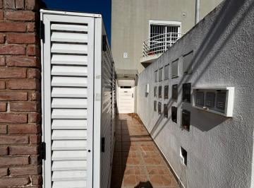 PH · 41m² · 2 Ambientes · PH en La Perla