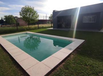 Casa · 90m² · 3 Dormitorios · Casa de 3 Dorm. con Piscina