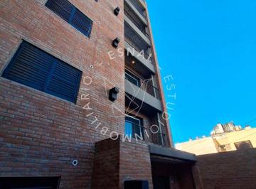 Departamento de 2 ambientes, Rosario · Depto 1 Dormitorio con Patio a Estrenar Abasto