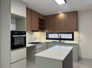 Casa · 131m² · 4 Ambientes · 1 Cochera · Casa 4 Ambientes Cochera Parrilla San Antonio de Padua