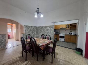 PH · 100m² · 3 Ambientes · Venta de PH Tipo Casa 3 Ambientes en San Justo
