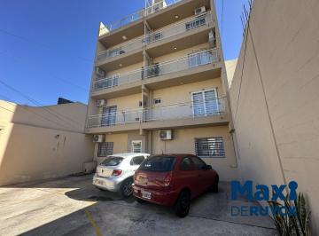 Departamento · 38m² · 2 Ambientes · 1 Cochera · Departamento 2 Ambientes Apto Crédito con Patio y Cochera Descubierta