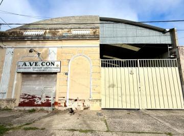Bodega-Galpón · 660m² · 2 Ambientes · Alquiler Galpón, con Oficina, 600 m², Santiago Al 2900, Barrio Jorge Cura, Rosario.