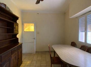 Casa en Venta de 5 ambientes Universitario · Casa Interna en Barrio Universitario