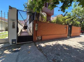 PH de 3 ambientes, Lomas de Zamora · PH en Excelente Ubicacion, con Amplia Terraza.