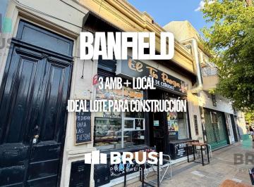 Casa · 119m² · 4 Ambientes · Casa en Venta en Banfield con Local Comercial - Ideal Inversion
