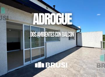 Departamento · 45m² · 2 Ambientes · Departamento en Venta en Adrogue - Dos Ambientes - Amplia Terraza