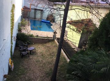 Casa · 594m² · 3 Ambientes · Depósito en Almagro