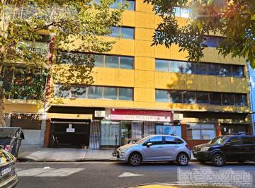 Garage · 12m² · Cochera en Venta. 1er Piso. a m de Av Corrientes y Subte B. Acevedo Al 200. Villa Crespo