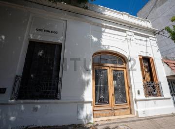 Casa · 150m² · 6 Ambientes · Casa en Venta en La Plata - Posibilidad de Desarrollo