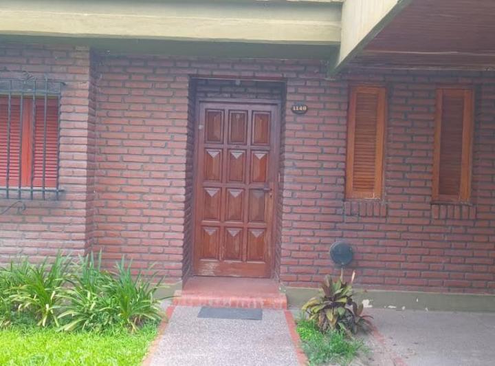 Casa · 250m² · 7 Ambientes · 1 Cochera