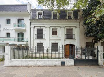 Local comercial · 465m² · 11 Ambientes · 3 Cocheras · Casona Comercial en La Mejor Zona Para Instituciones de Rosario