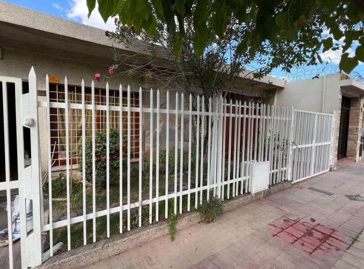 Casa · 125m² · 4 Ambientes · 1 Cochera