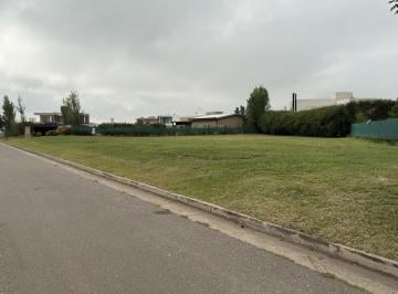 Terreno · 1500m² · Terreno 1500 m² en Venta en Siete Soles