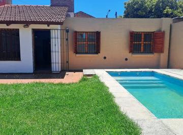 Casa · 120m² · 4 Ambientes · 2 Cocheras · Zona Norte, Apta Credito! Los Boulevares, Casa con Pileta!