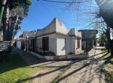Casa · 150m² · 6 Ambientes · 2 Cocheras · Venta Casa 6 Ambientes Apto Credito en Ituzaingo Norte