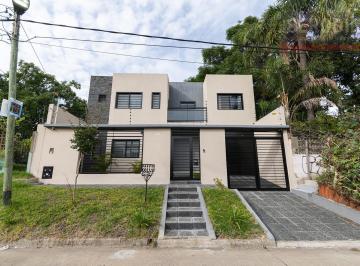 Frente · Casa en Don Bosco