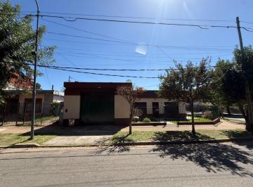 Casa de 4 ambientes, Berazategui · Venta Casa Berazategui de 3 Dorm.. Zona Da Vinci / Estrada.