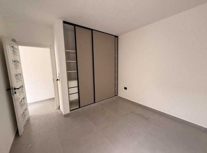 Casa · 146m² · 7 Ambientes · 2 Cocheras