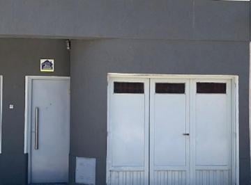 PH · 85m² · 3 Ambientes · 1 Cochera · Tres Ambientes con Cochera. Apto Credito