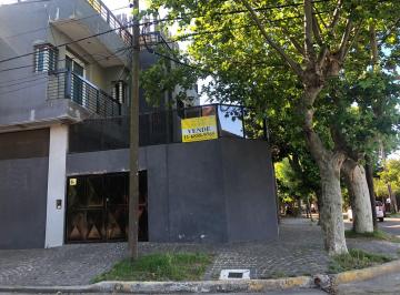 Casa · 190m² · 4 Ambientes · 1 Cochera · Casa en Quilmes
