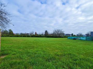 Terreno · 859m² · Venta Lote Interno en Village del Parque - Berazategui