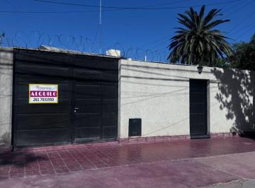 Casa de 4 ambientes, Guaymallén · Alquiler Casa Sobre Bandera de Los Andes, Casi Feliz Suárez, Centro de Villanueva, Guaymallen