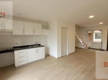 Departamento · 3 Ambientes · 1 Cochera · Duplex en Dina Huapi