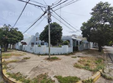 Dorrego esquina Gdor. Candioti · Terreno en Venta en Barrio Candioti Sur