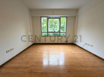 Departamento · 26m² · 1 Ambiente · 1 Cochera · Venta Monoambiente Al Frente (Sin Balcón) en Centro, Rosario | Tucumán 1508