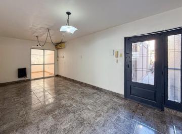 PH · 58m² · 3 Ambientes · Venta – Departamento de Pasillo 2 Dorm., Barrio España y Hospitales, Rosario.